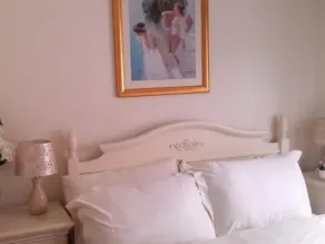 The Vee Guest Accommodation - Room