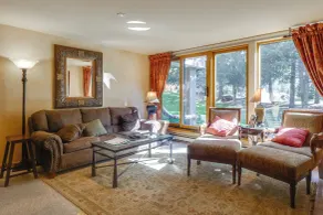 1 Mi to Vail Ski Resort: Condo w/ Resort Perks! - Intérieur
