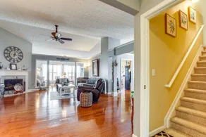 Cozy Buford Home w/ Piano ~ Mins to Lake Lanier! - Innenbereich