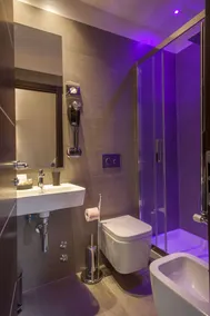 Residenza Dorò- 24x7 Check-in - Badezimmer