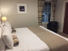 Scotch Arms Mews Bed & Breakfast, Brampton Town Centre, Hadrians Wall - Rum