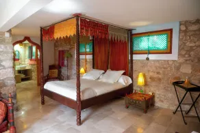Can Serola - Rom