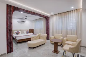 FabHotel Global Inn - Nr Sanjeevani Children's Hospital - Chambre