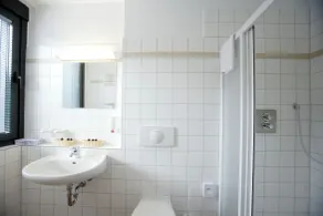 Laerholz 84 - Bathroom