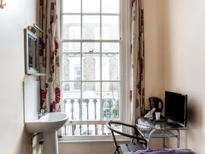Enrico Hotel - Chambre
