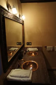 Riad Les Remparts De Fès - Bathroom