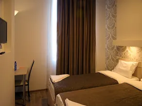Tiflis Hotel - Zimmer