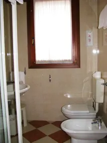 Hotel Belle Epoque - Bathroom