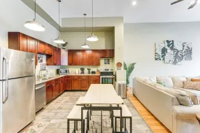 Bring a Pet: Historic Downtown Olean Apartment - Innenbereich