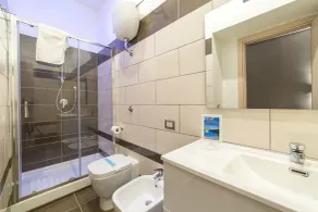 Be Italian Flat Bovio - Badezimmer