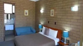 Rippleside Park Motor Inn - Room