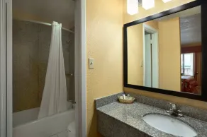 FairBridge Inn Express Stuttgart - Badezimmer