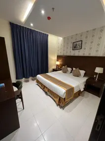 Al Fursan United Serviced Apartments - Rum