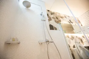 STABLE HOTEL - Bathroom