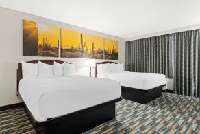 Days Inn & Suites by Wyndham Mesa Near Phoenix - Chambre