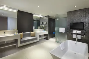 Double - Six, Luxury Hotel - Seminyak - Salle de bain