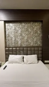Hotel Sarovar Residency - Chambre