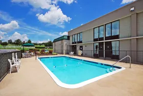 Quality Inn Harrison North - Pool