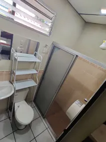 Hotel Latino - Bathroom