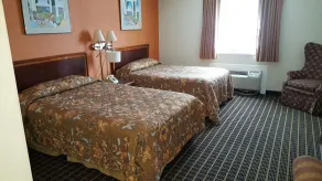 Woonsocket Motor Inn - Room