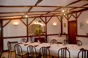 Logis Hôtel restaurant Chez Jeannette - Restaurang