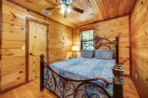 Private Broken Bow Cabin w/ Hot Tub + Gazebo! - Interiør