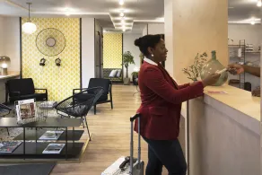 Comfort Hotel Paris La Fayette - Lobby