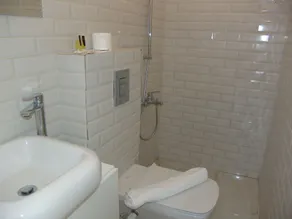 NEW VELVET HOTEL1888 - Badezimmer