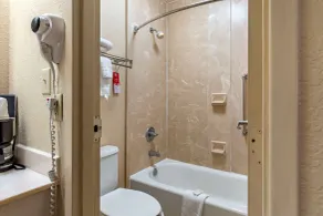 Econo Lodge Cordele - Salle de bain