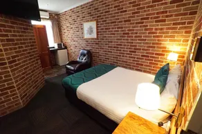 Exies Bagtown - Room