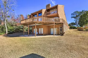 Lakefront Macon Getaway w/ Stunning Boathouse - Interior