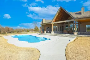 Spacious Owasso Vacation Rental w/ Private Pool! - Pool