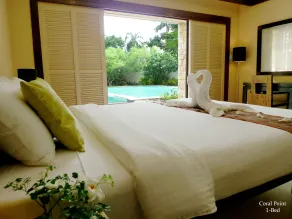 Coralpoint Gardens Suites & Residences - Vue de la chambre