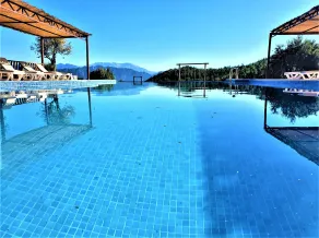 Milyos Hotel - Pool