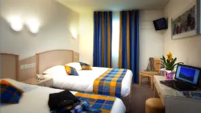 Hôtel Le Kolibri - Room