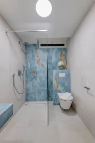 Beachfront Apartment Split - Bathroom