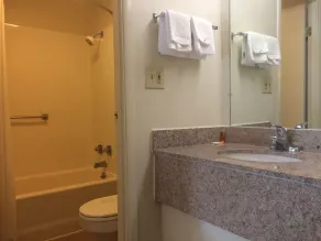 Motel 6-Salem, VA - Salle de bain