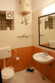 Sterling Living Space - Residency Road - Salle de bain