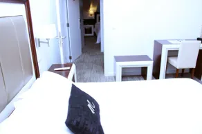 Hotel Montenegro Compostela - Chambre