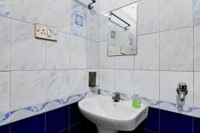 Brill Rooms Near City Centre Metro Station - Casa de banho