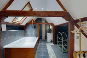 High Tor Hotel - Bathroom