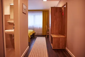 Joos Hotel - Room