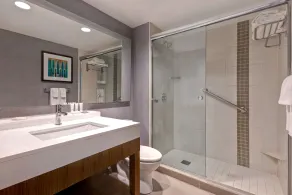 Hyatt Place Bloomington / Normal - Salle de bain