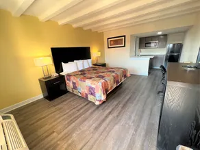 James River Inn & Suites - Rom