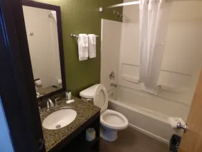 Quality Inn & Suites Leesburg Chain of Lakes - Salle de bain