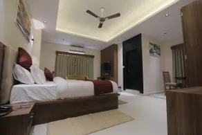Hotel Vista Suites - Room