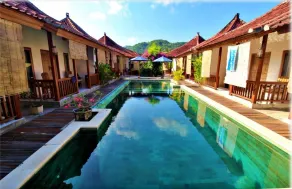 Bungalow And Restaurant Anda - Piscine