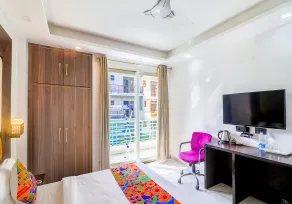 Fabhotel Kiara The Private Suites - Room