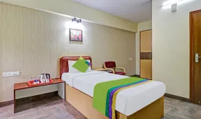 Treebo Akshaya Mayflower Vijaya Bank Layout - Rom