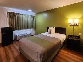 Motel 6-Baytown, TX - Baytown East - Room